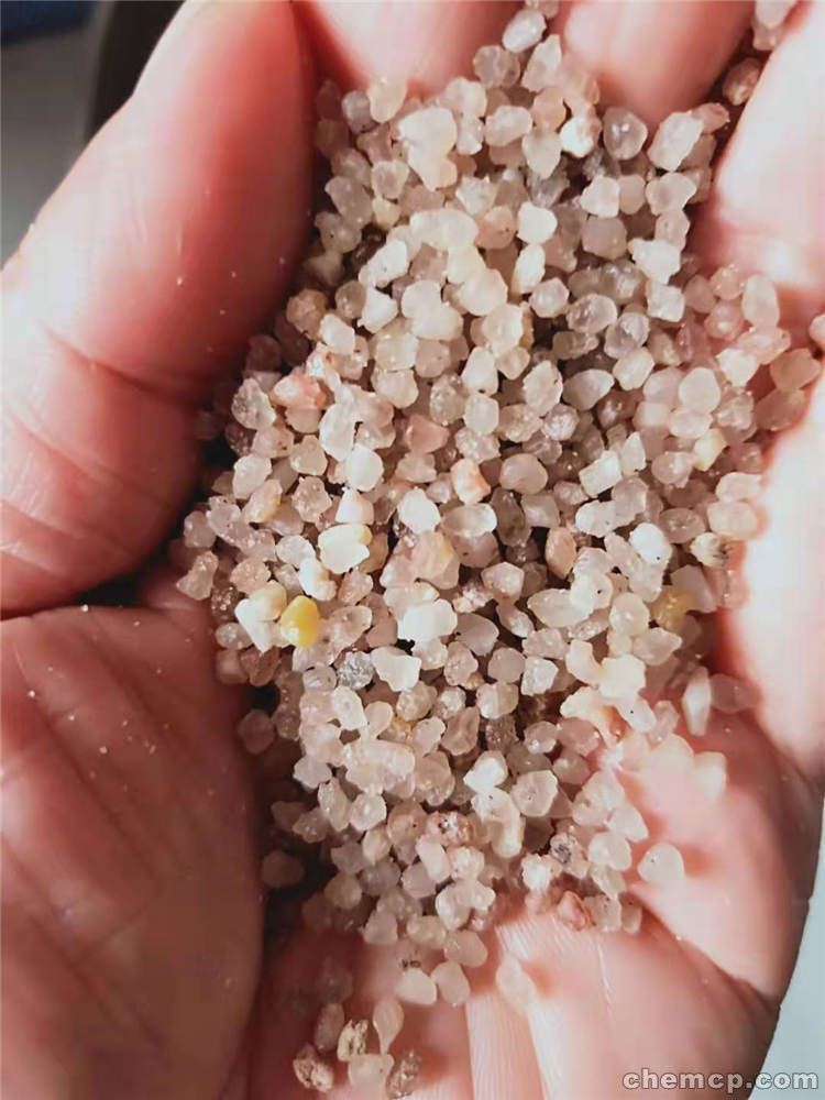 罗桐:双旗飘扬喜迎国庆【星空体育官网】(图1) 星空官网登录