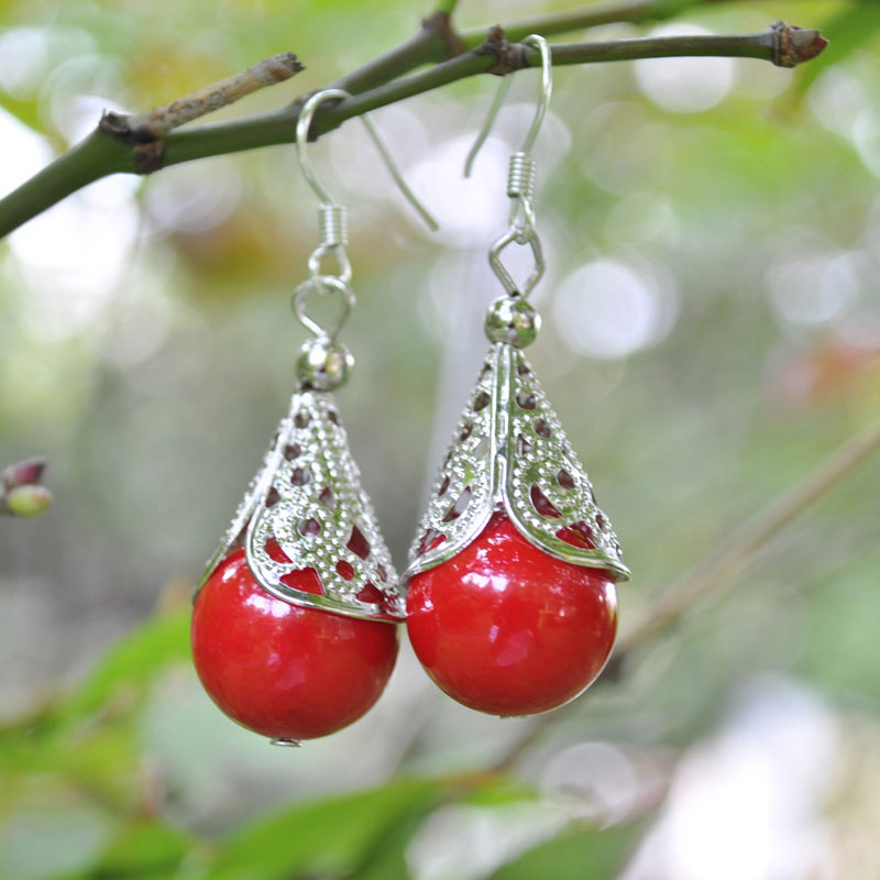 星空体育官网-
这里的奶农互助社为何关停取缔？(图2)